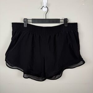 Athleta Women’s lined shorts, black XL